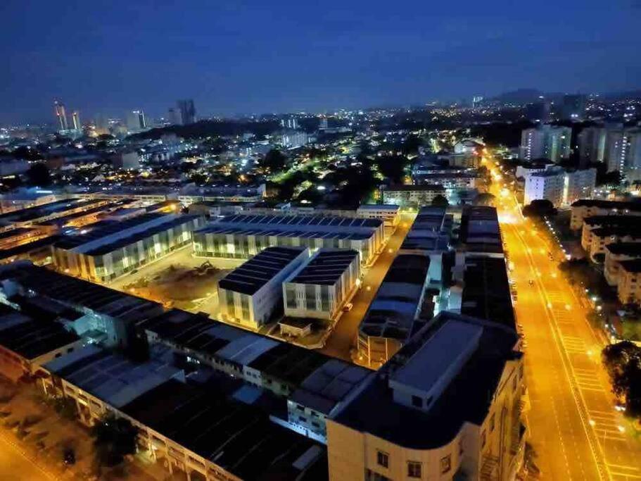 Homestay Shah Rizki At Imperio With Swimming Pool Muslim Friendly Malacca 外观 照片