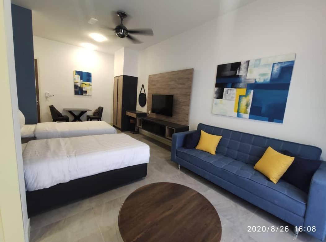 Homestay Shah Rizki At Imperio With Swimming Pool Muslim Friendly Malacca 外观 照片