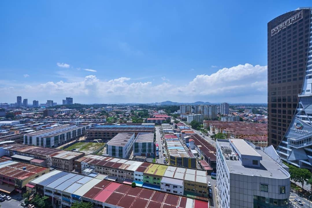 Homestay Shah Rizki At Imperio With Swimming Pool Muslim Friendly Malacca 外观 照片