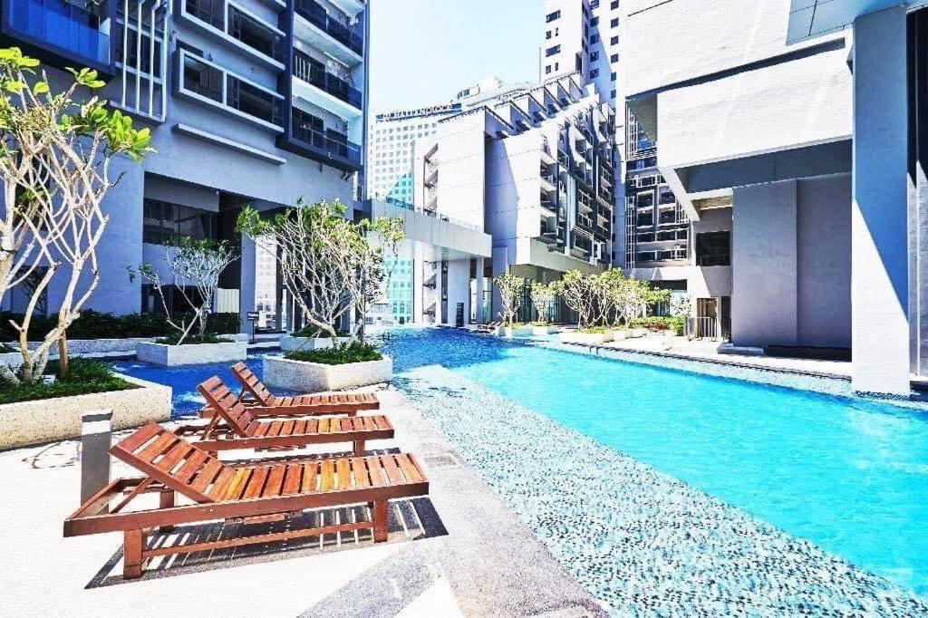 Homestay Shah Rizki At Imperio With Swimming Pool Muslim Friendly Malacca 外观 照片